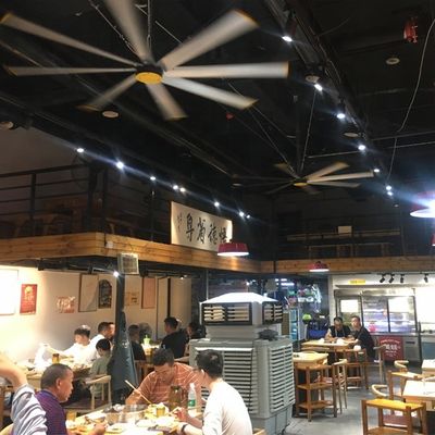 Хорошая цена. 8FT бескасочный наружный ротор HVLS промышленный потолочный вентилятор для складов ферм рестораны онлайн